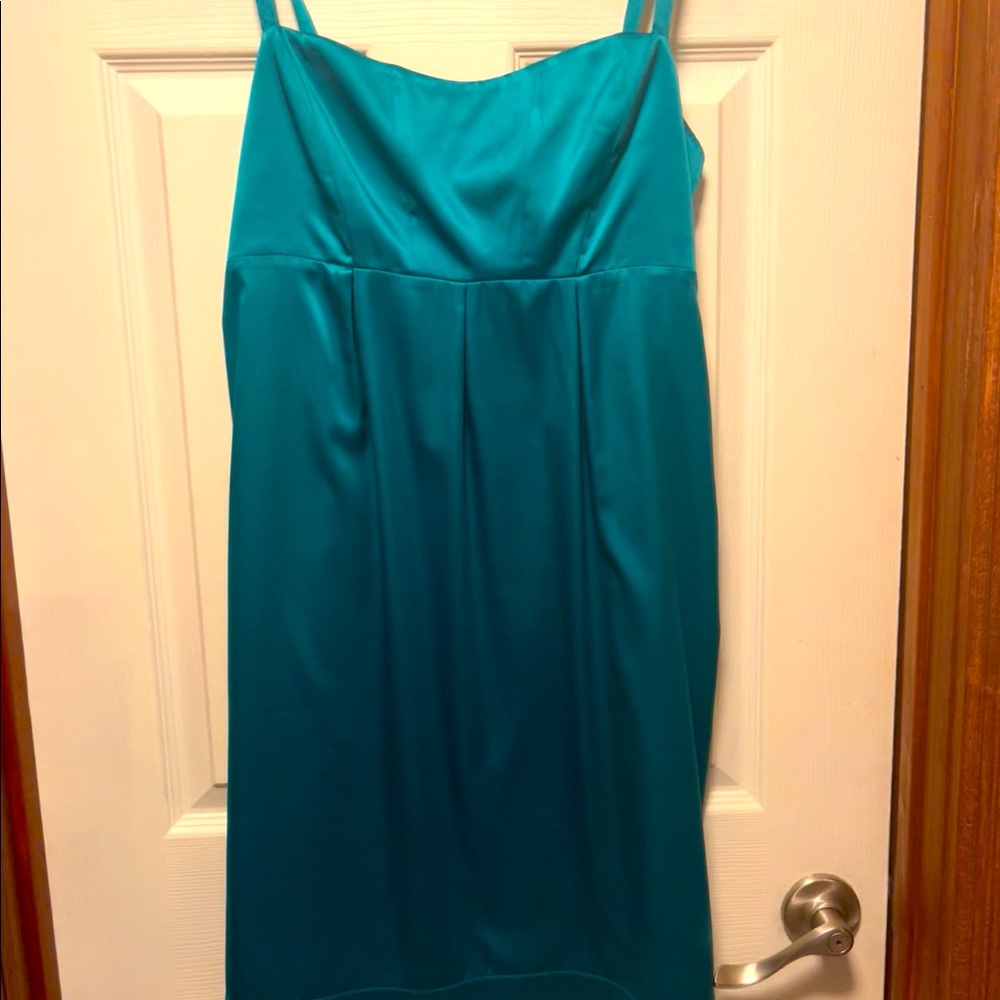 Teal silk dress with lining and adjustable straps